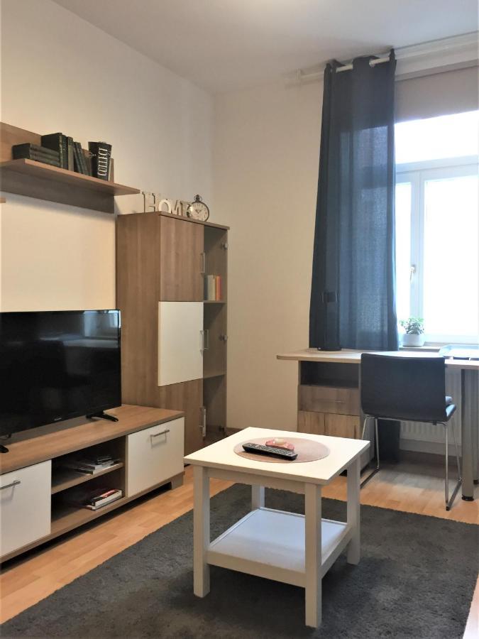 Ferienwohnung Leutzsch Am Leipziger Auenwald Luaran gambar